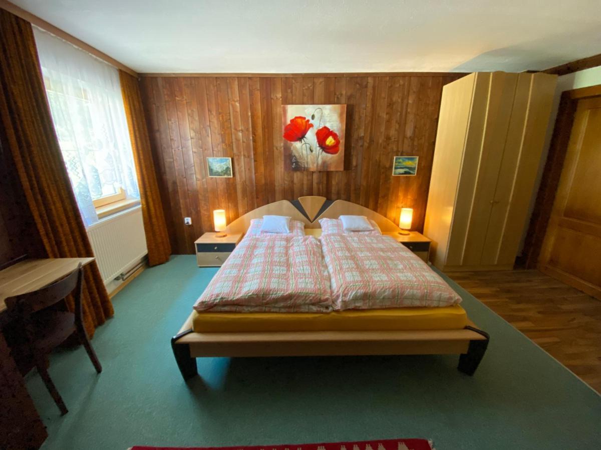 Haus Fiegl Hotel Oetz Eksteriør billede