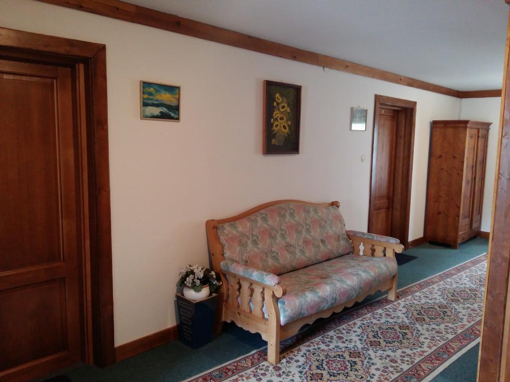 Haus Fiegl Hotel Oetz Eksteriør billede
