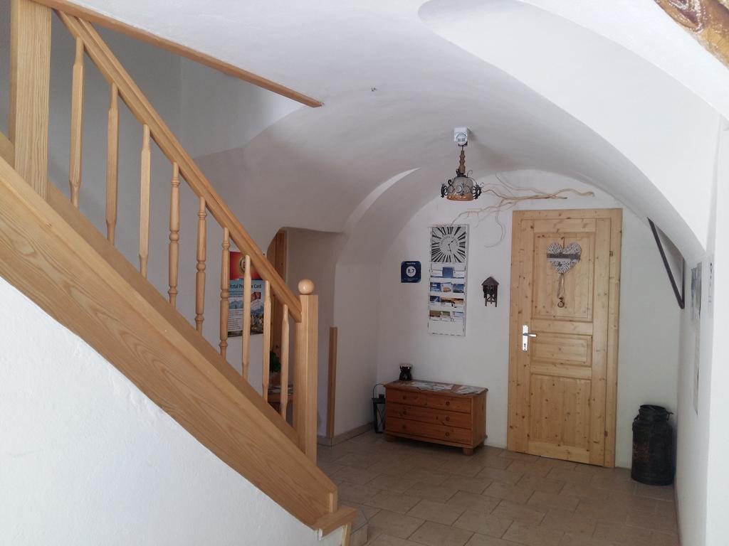 Haus Fiegl Hotel Oetz Eksteriør billede