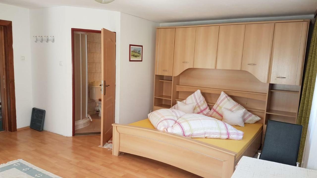 Haus Fiegl Hotel Oetz Værelse billede